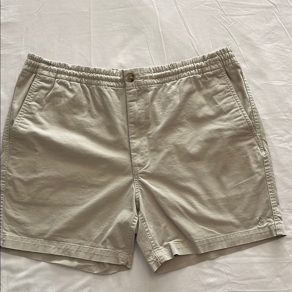 Polo by Ralph Lauren Men's Light Tan Shorts